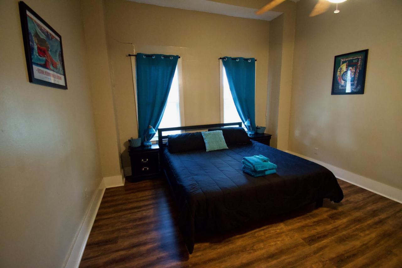 לאפאייט Cajun Hostel Downtown מראה חיצוני תמונה