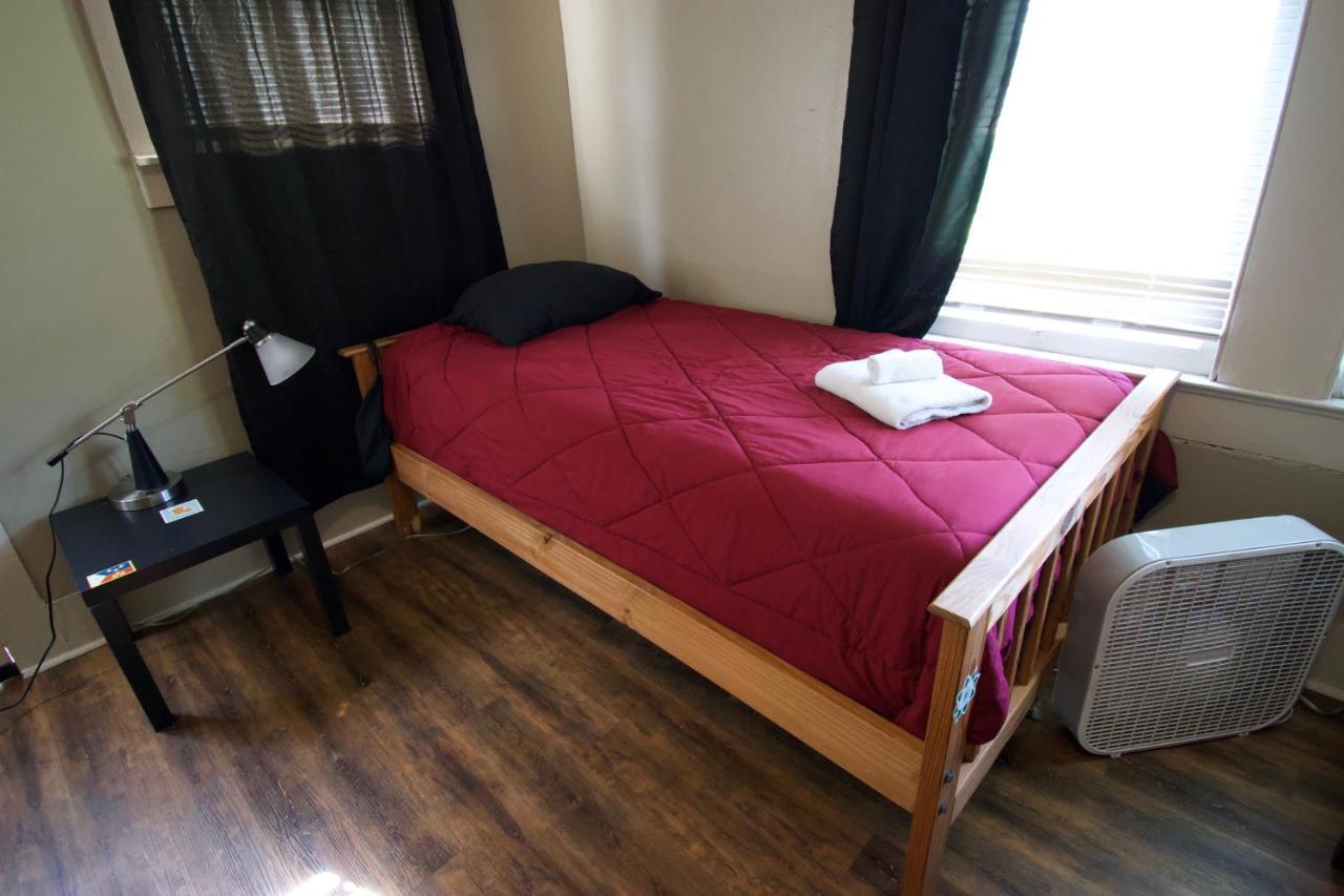 לאפאייט Cajun Hostel Downtown מראה חיצוני תמונה
